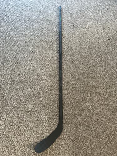 Senior Right Handed P28 RibCor Trigger 6 Pro Hockey Stick