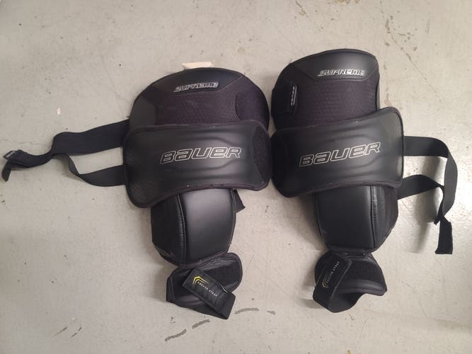 Used Bauer Goalie Supreme Senior Knee Pads