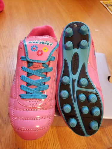 Vizari Blossom FG Soccer Shoe (Toddler/Little Kid) | Size 2 | Color Pink/Blue | VZSE93296Y-2