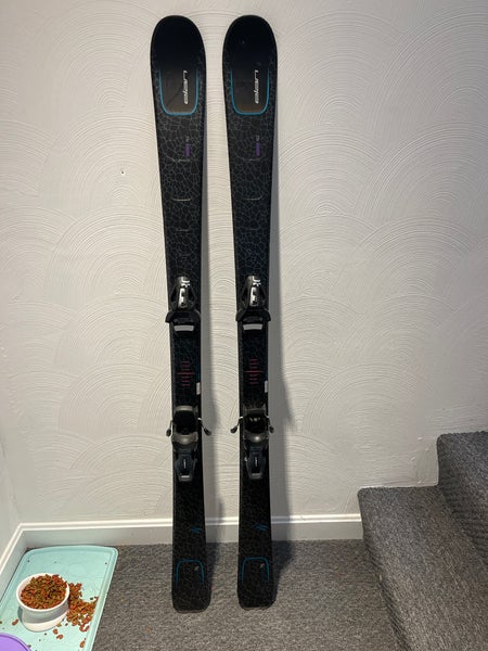 Elan Twilight 76 152 Women's All Mountain With Bindings Max Din 10 Twilight 76 Skis