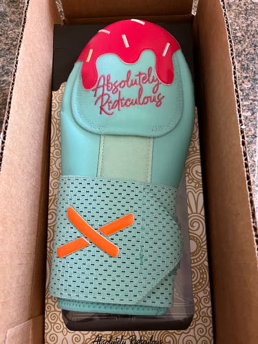 Absolutely ridiculous Miami ice sliding mitt