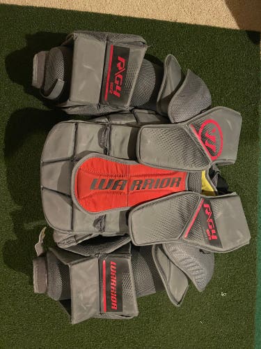 Used Small Warrior Ritual G4 Goalie Chest Protector