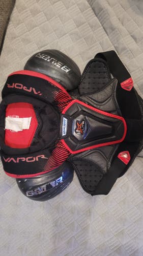 Junior Used Large Bauer Vapor 1X Lite Shoulder Pads