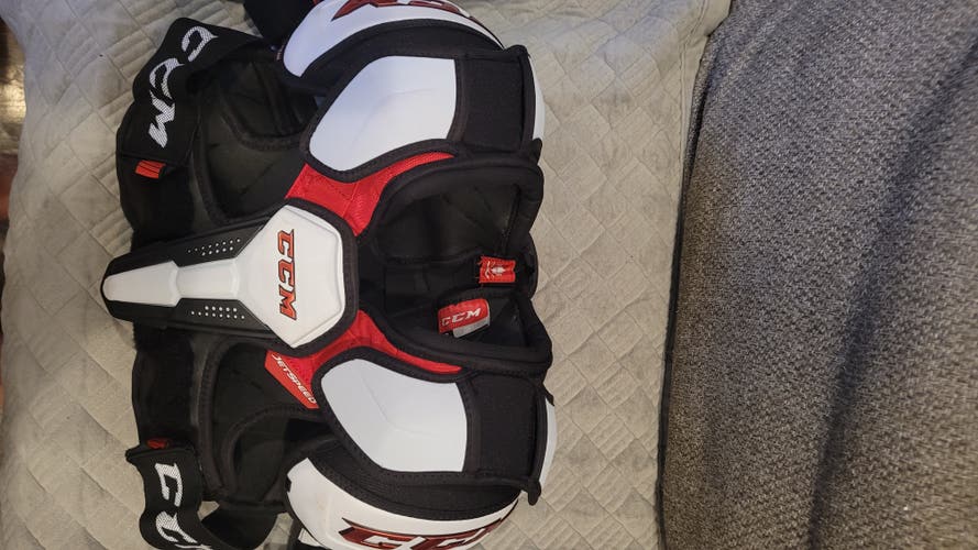 Senior Used Small CCM JetSpeed FT4 Pro Shoulder Pads