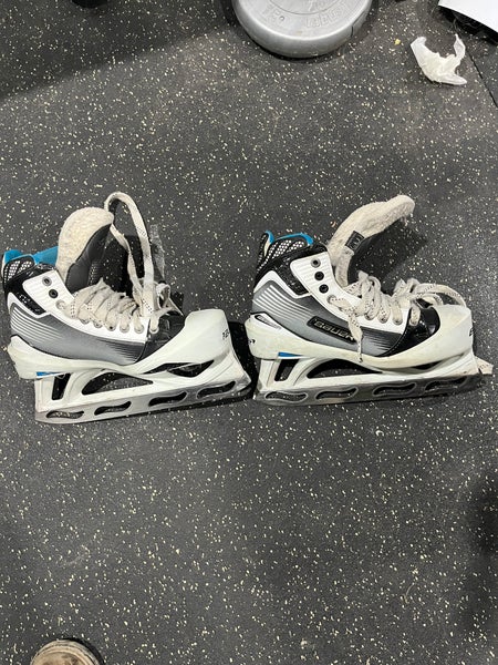 Used Bauer Regular Width Size 9.5 Hockey Goalie Skates