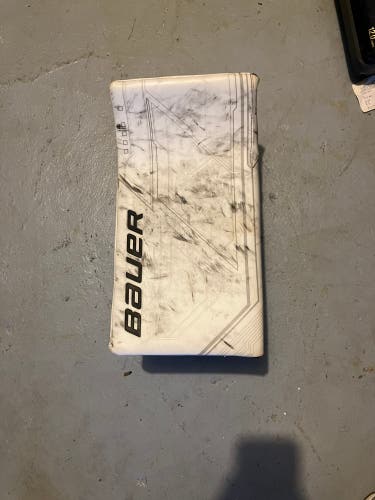 Bauer Mach senior blocker