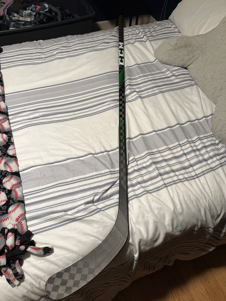 Senior Right Handed Pro Stock RibCor Trigger 4 Pro Hockey Stick
