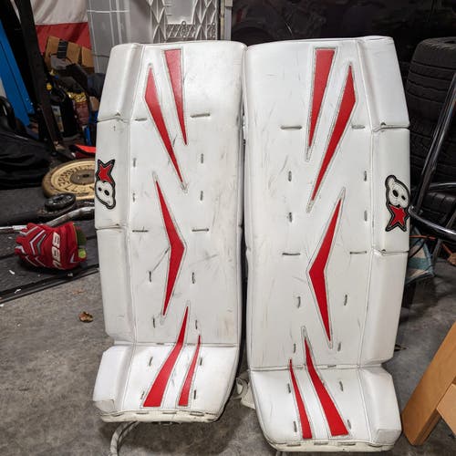 Used 30+1 Brian's NetZero 2 Goalie Leg Pads