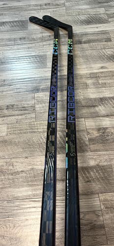 New 2 Pack! 2 X 75 Flex Left Hand P29 CCM RibCor Trigger 7 Pro Hockey Sticks