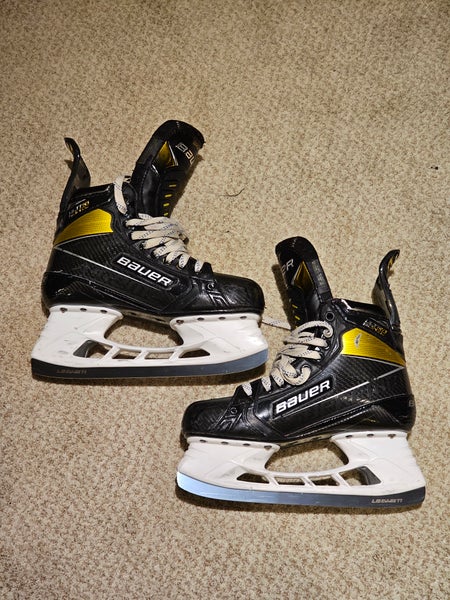 Used Bauer Supreme Ultrasonics Skates Size 7.0 Fit 2 - With NEW Speedplates