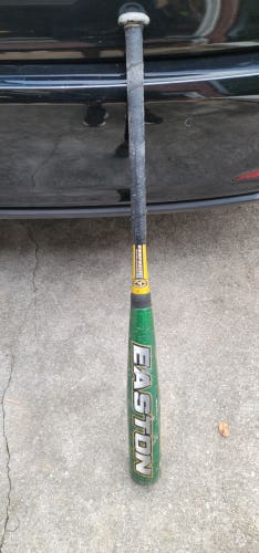 Used Easton Quantum Bat (-3) 30 oz 33"