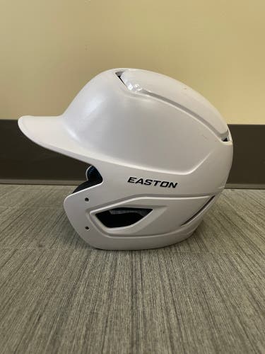 Easton Gametime II batting helmet (7 1/8 - 7 3/4)