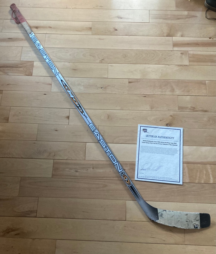 Easton Synergy Pro Stock Dandenault hockey stick - VINTAGE