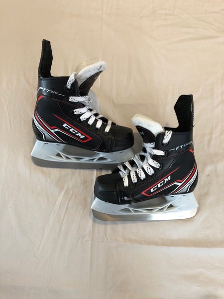 Used Youth CCM JetSpeed FT340 Hockey Skates (Regular) - Size: 9.0