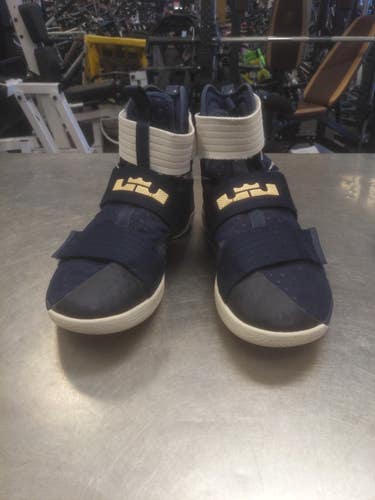 Nike Used Size 12 (Women's 13) Blue Men's Shoes