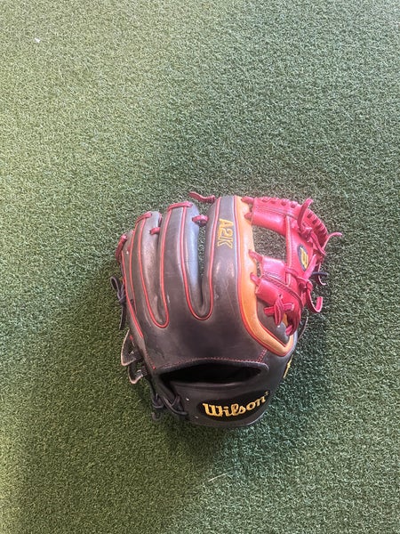 Wilson A2K Brandon Phillips Gameday Glove - stack