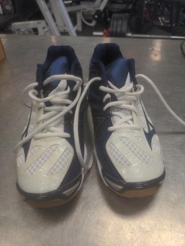 Mizuno Used Size 9.0 (Women's 10) Blue Adult Volleyball Shoes