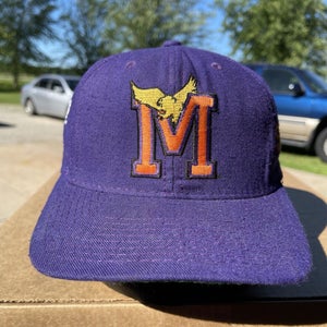 Vintage Starter Minnesota State University Screaming Eagles Snapback WOOL Hat