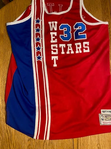Red Used XXL Men's Mitchell & Ness Jersey