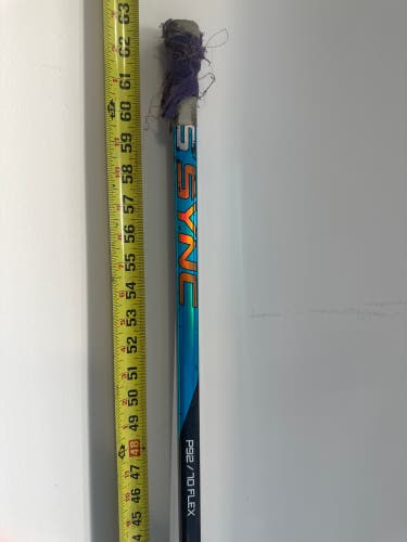 Senior Right Handed P92  Nexus Sync Hockey Stick