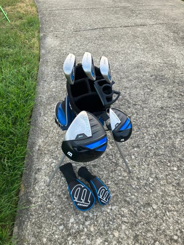 Wilson Ultra Youth Golf Clubs RH