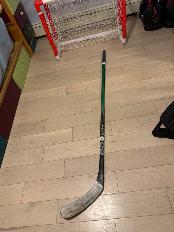 Bauer Hyperlite 2 Pack Right Hand 65 Flex P92 | SidelineSwap