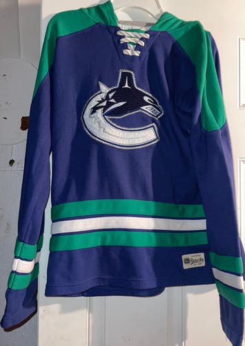 NHL Vancouver Canucks Hoodie Youth Size Large New Without Tags Long Sleeve Good.