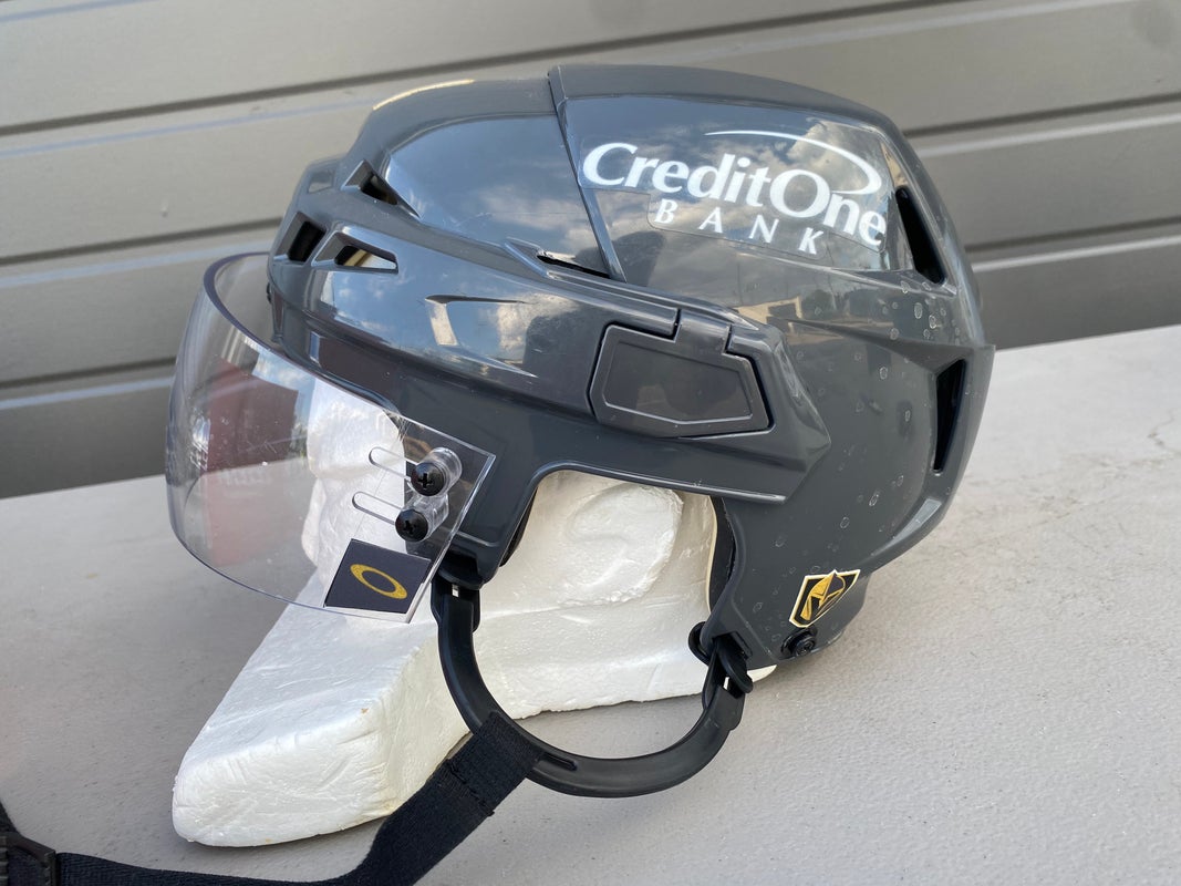 Nike Hockey Style Catchers Helmet Full Face Guard Pro Gold BP0028 - SZ  Large