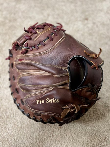 Used 2022 Right Hand Throw All Star Catcher's CM3030 Baseball Glove 30"