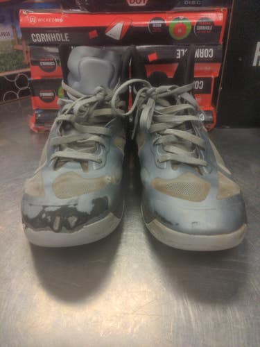 Nike Used Size 13 (Women's 14) Gray Men's Shoes