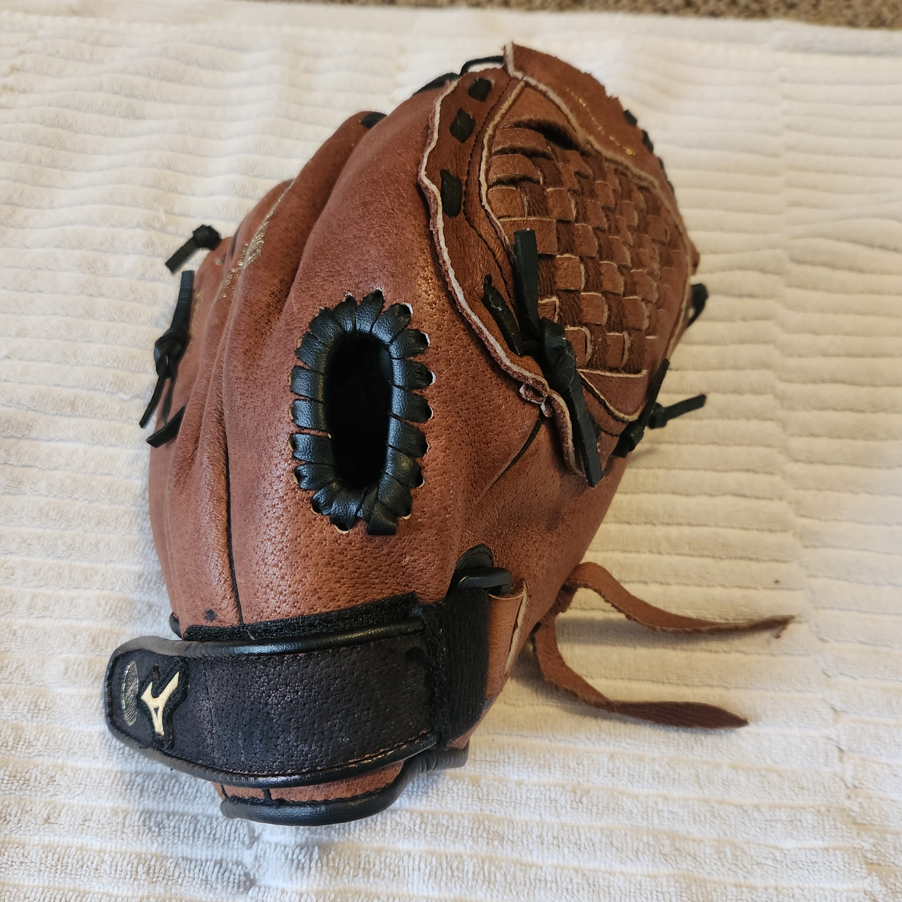 SSK JB9 Prospect Javier Baez Youth 11” Baseball Glove