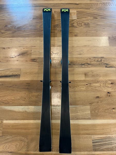 Volkl 155 cm Unisex Racetiger SL Skis With Bindings