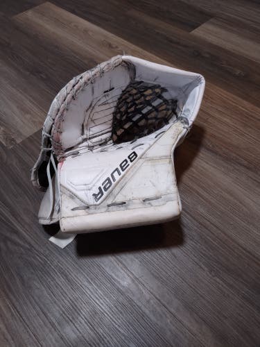 Bauer Mach Senior Full Right Glove