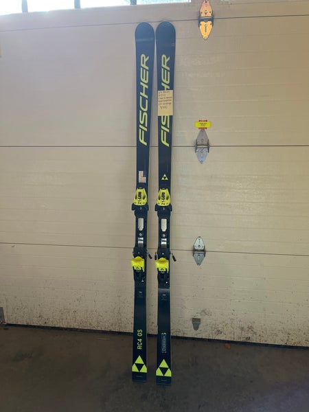 Used Racing With Bindings Max Din 14 RC4 World Cup GS Skis