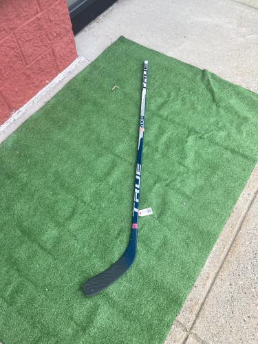 Used Junior True AX5 Right Hockey Stick MC