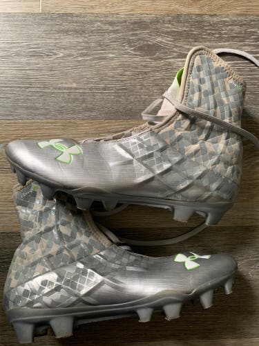 Under Armour Highlight Football/Lacrosse cleat