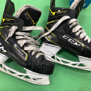 CCM Super Tacks 9380 Hockey Skates | Senior 7.5 | Regular