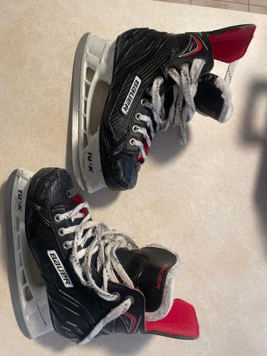 Junior Used Bauer Vapor X350 Hockey Skates D&R (Regular) 4.0