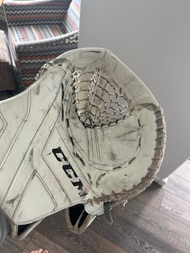 Used Regular  Axis 1.9