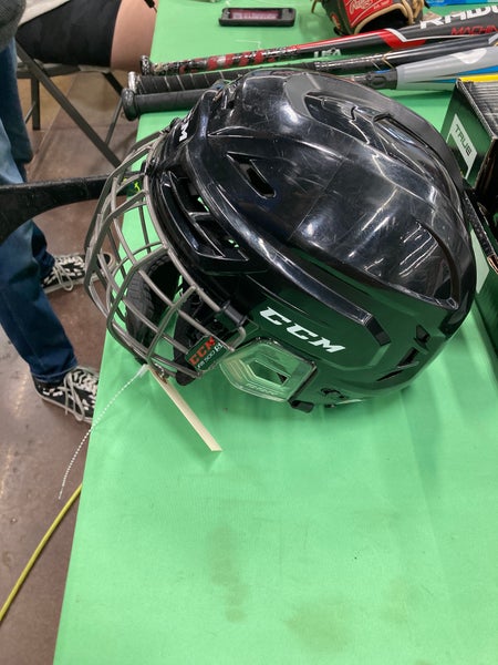 CCM Tacks 210 Helmet | Small