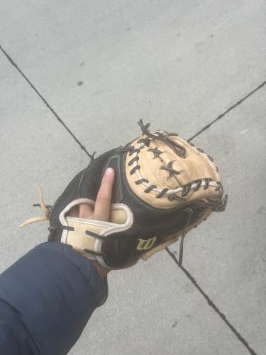 2020 Right Hand Throw 33.5" A2000 Baseball Glove
