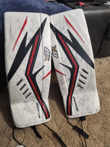 Used 27" Brian's OPTiK X2 Goalie Leg Pads