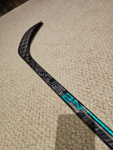 Custom Bauer Nexus 2N Pro Hockey Stick P92 Left Green
