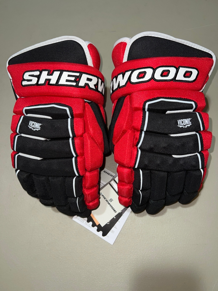 New Sher-Wood 15" Pro Stock 9950 PRO 4-Roll Gloves