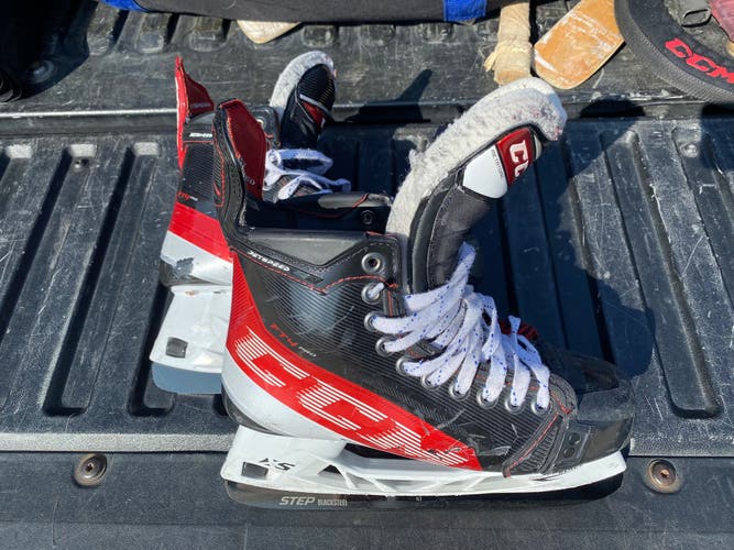 CCM JetSpeed FT4 Pro Hockey Skates Regular Fit 7.5 Step Steel