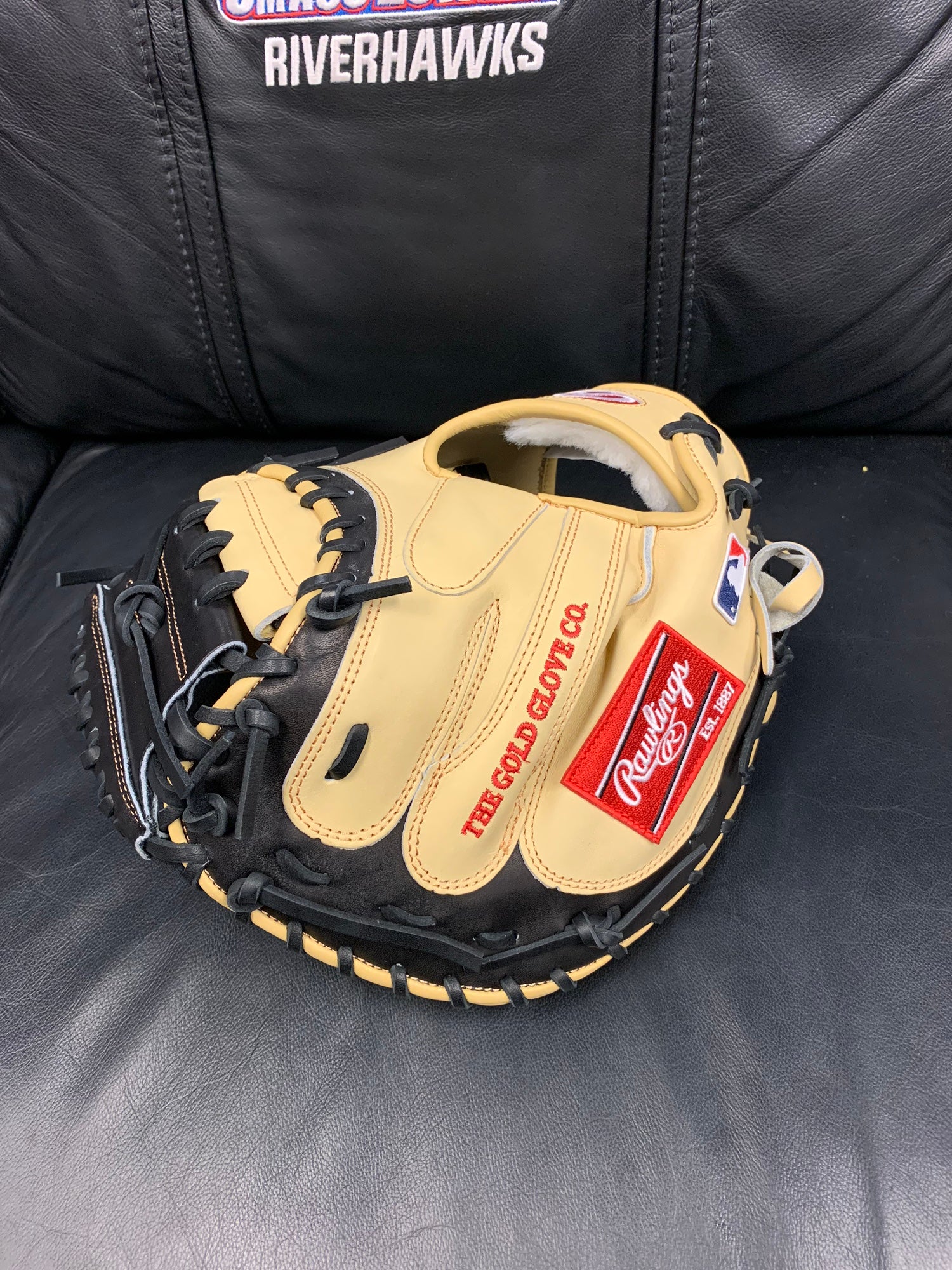 Rawlings Gold Glove GGCMG 32.5 New Catchers Mitt | SidelineSwap