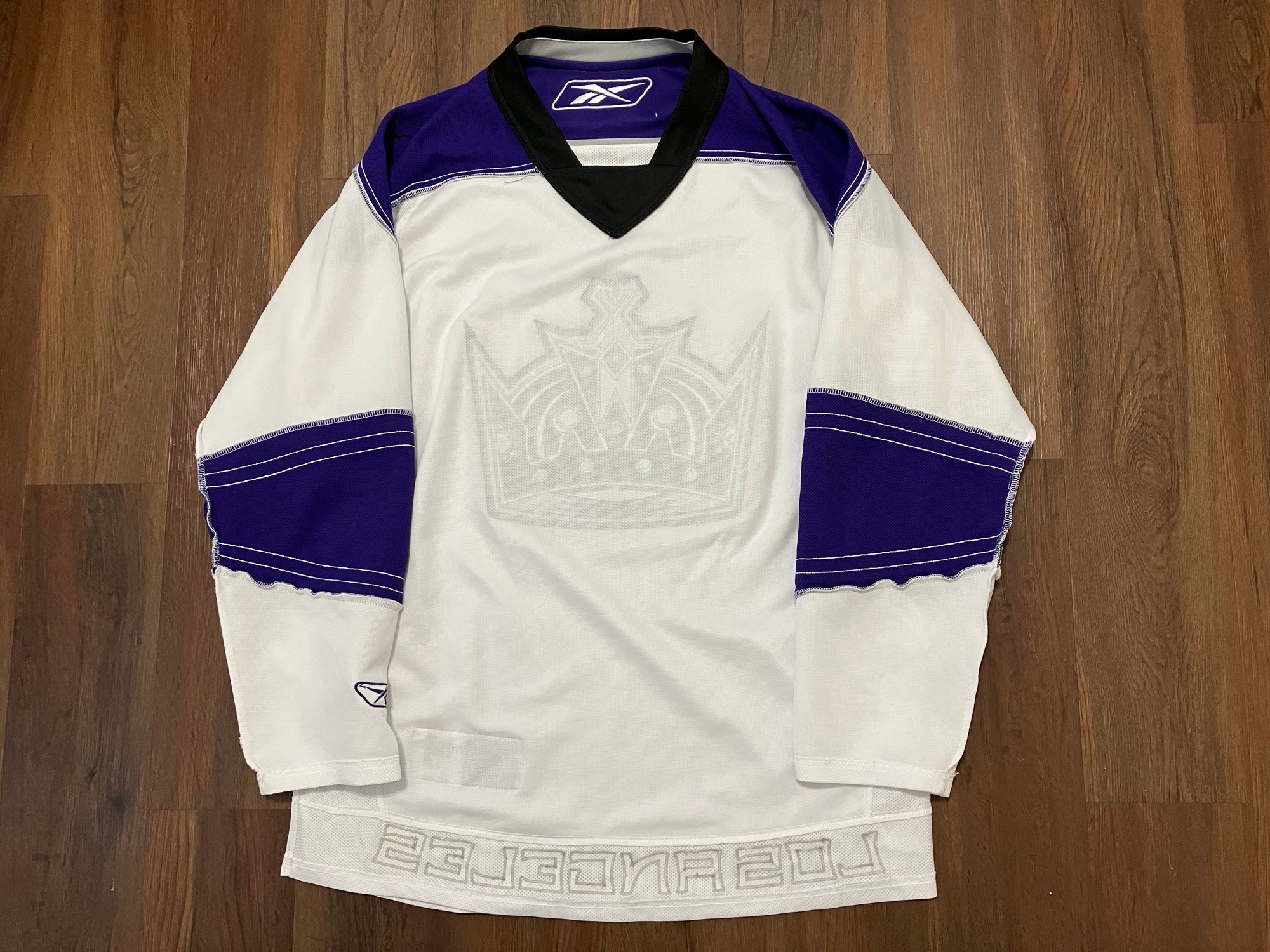 Reebok, Tops, White La Kings Womens Jersey