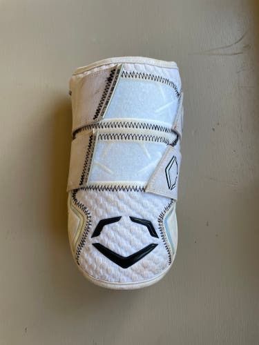 Used EvoShield Elbow Protection Elbow Guard
