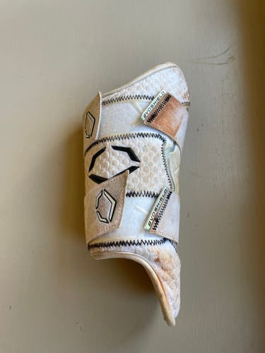 Used EvoShield Shin Guards Leg guard