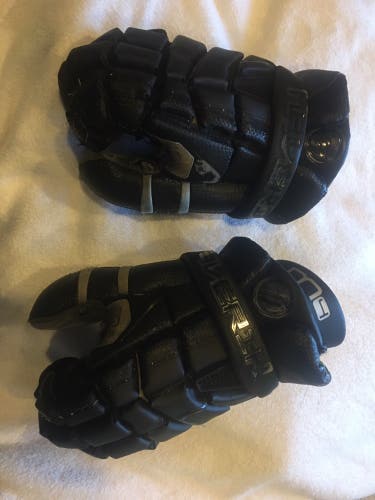 Used Goalie Maverik 13" M4 Lacrosse Gloves